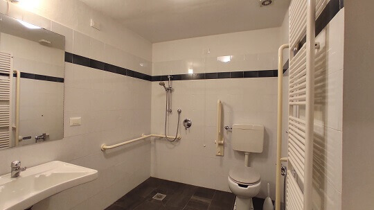 images bathroom double room confort hotel rita major florence