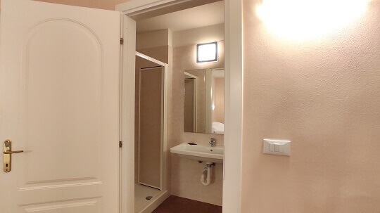 images bathroom double room confort hotel rita major florence